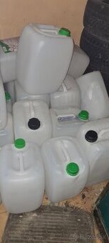 Predám 25l a 20l bandasky pôvodne od šamponu,bandasky