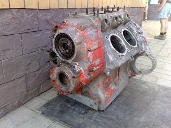 Blok motora traktor RS 09