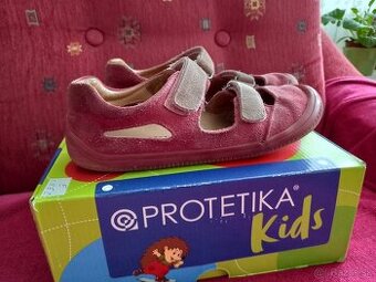 Dievčenské sandálky - topánky č. 35 Protetika