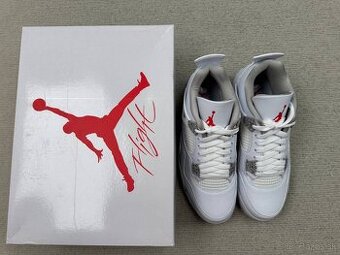 Predam topanky Nike Air Jordan 4