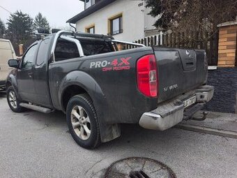 Nissan navara d40 king cab - 1