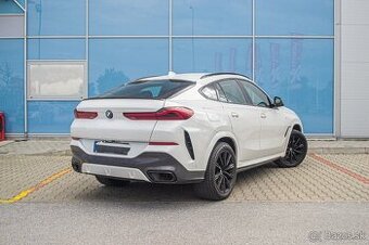 Predam BMW  X6, . 40i. 250kw. MHEV
