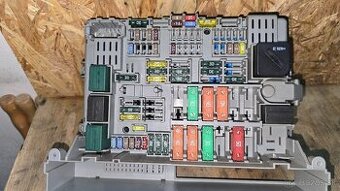 Bmw poistkova skrina