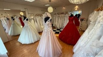 Rozpredaj svadobného salónu – všetko spolu za výnimočnú cenu