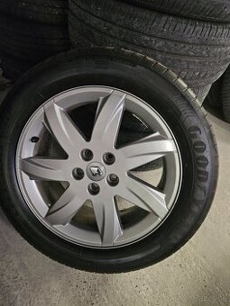 Elektrony Renault R17