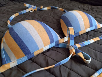 NOVE Calzedonia trblietave pasikave bikini