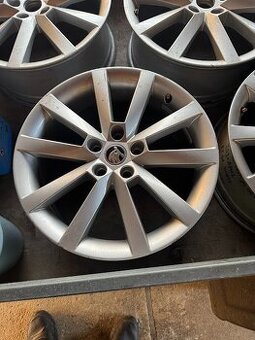 5x112 R18 Škoda Alaris