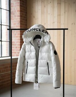 Moncler bunda