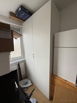 4ks skrine IKEA Platsa s dvierkami Fonnes