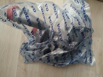 NOVE original Volvo / Renault turbo 1.9d