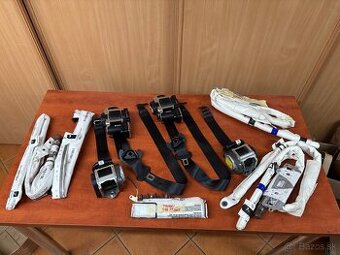 VW Tiguan 2018 - bezpečnostné pásy a airbagy