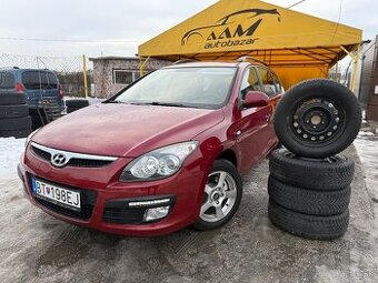 Hyundai i30 CW, 1.4i, len 112tis. KM, Klíma,LED,NOVÉ STK