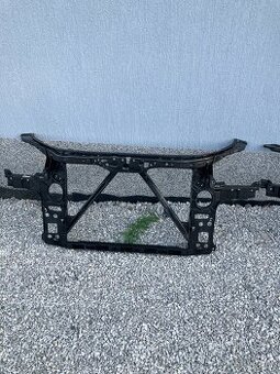 chladicova stena predni celo audi q7 4l 06-15