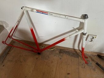 Favorit F11 rám 50 roky