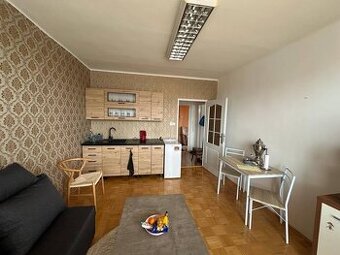 ALL INCLUSIVE | NA PREDAJ 2-IZBOVÝ BYT S LOGGIOU V DUNAJSKEJ