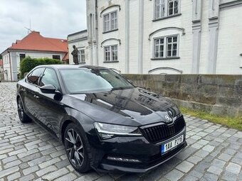 Škoda Superb 3 2.0 TDI 2023/11 DSG Sportline 1.majitel