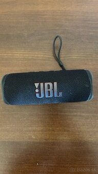 JBL Flips 6 čierny