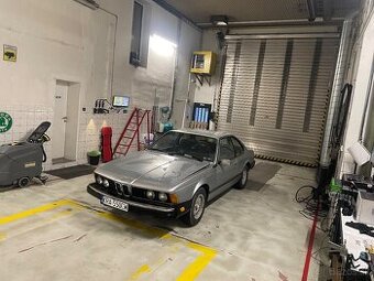 Bmw e24