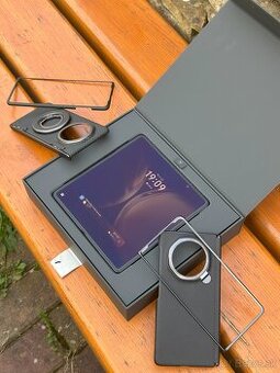 Predám HONOR Magic V3 12 GB/512 GB Black – Stav nového, TOP