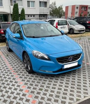 Volvo V40 D3, 5 valec