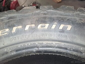 Bf-goodrich all terrain 265/65/R17 - 1