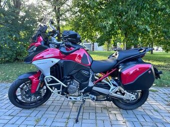 Ducati Multistrada V4S, v zaruke