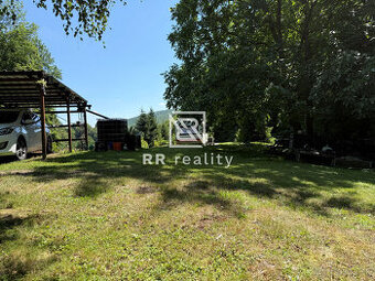 NA PREDAJ - veľký stavebný pozemok v Zlatej Idke 2698m2