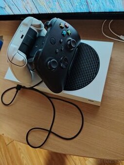 Predám Xbox series s
