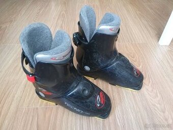 Detske lyziarky velkost 35 (23cm)