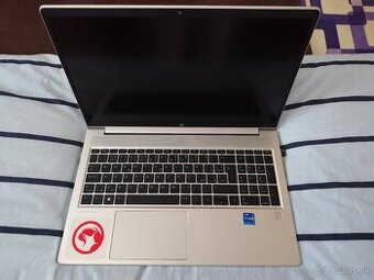 HP ProBook 450 G9