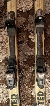 Lyže Völkl  a lyžiarky Nordica