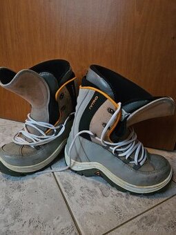 Topánky na snowboard 43