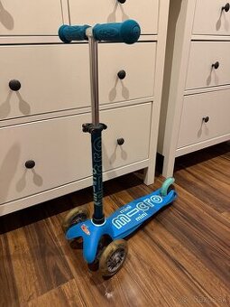 Kolobežka Mini Micro Deluxe aqua LED