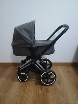 Detský kočík pre babiku
