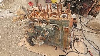 ponúkam motor zetor 7201 7701 na náhradné diely