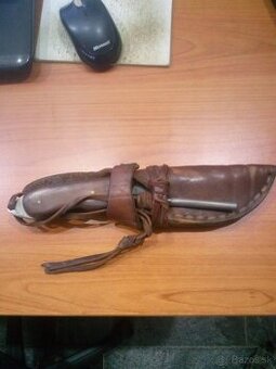 Damaškový lovecký a bushcraft nôž.