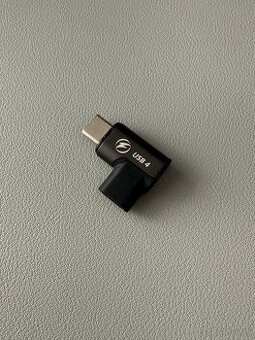 FONKEN magnetický uhlovy adaptér USB 4
