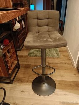 Barové stolicky