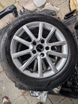 Disky a letné gumy r16