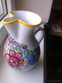 Modranská keramika, vázy.