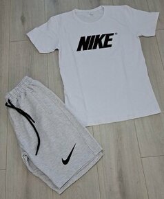 Nike pánsky komplet M