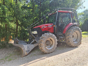 traktor CASE FARMALL 85 A, lesná úprava
