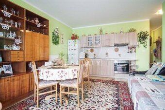 Tehlový 2-izbový byt s balkónom na ul. Andovská, Nové...
