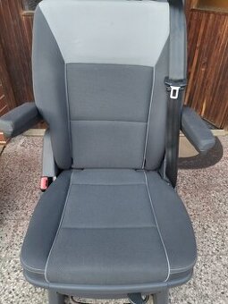 Sedačka VW T5 Multivan