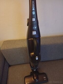 Bosch 18V Vysavávac