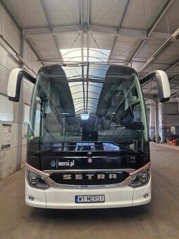 Čelné sklo pre autobus Setra 500 hd