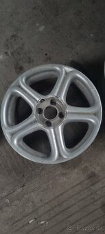 4x100 r16