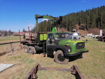 Tatra 148