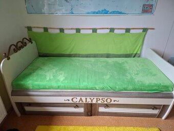 Detska postel s madracom.0,80x2m