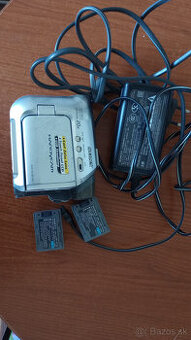 predam minidv kamera sony na sučiatky